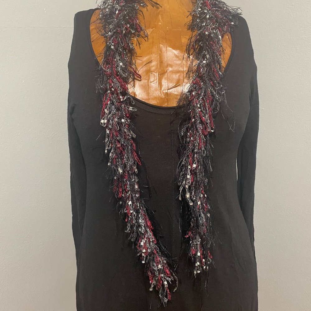Red Back Silver Fashion Scarf